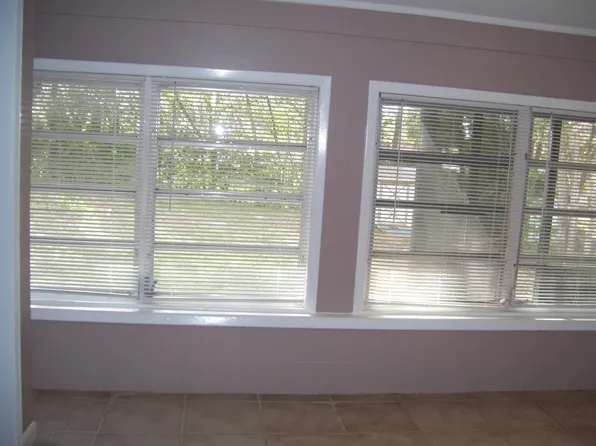 310 S Apopka Ave, Inverness, FL 34452