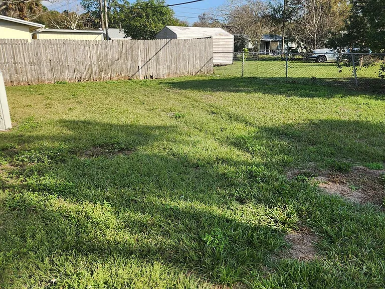 2745 Starlight Dr — Photo 20