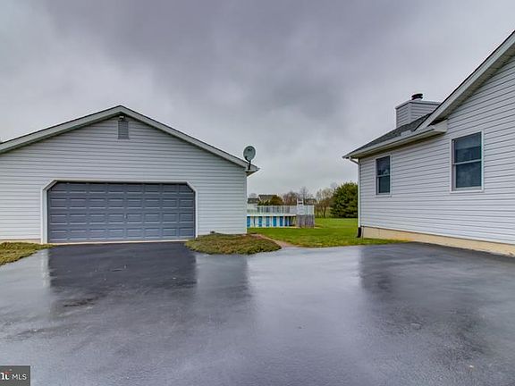 4th image of 314 Brady Ln