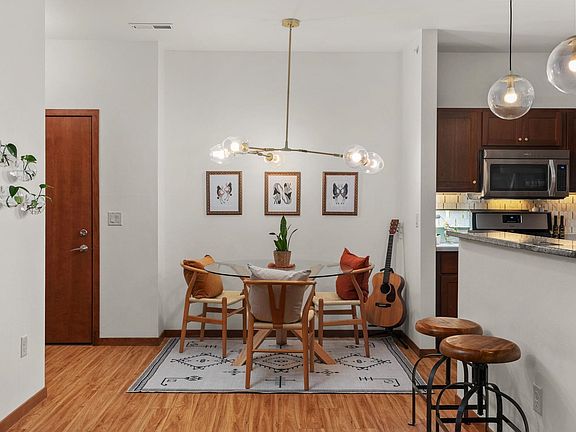 3rd image of 5194 Sassafras Dr #211