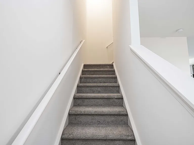 120 S Dorsett St — Photo 9