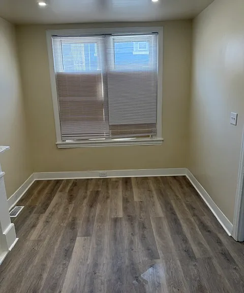 2521 W Dakota St — Photo 15
