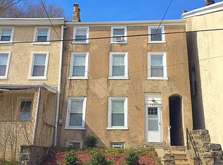 106 Vassar St, Philadelphia, PA 19128