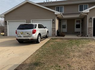 1854 Wrigley St, Ely, IA