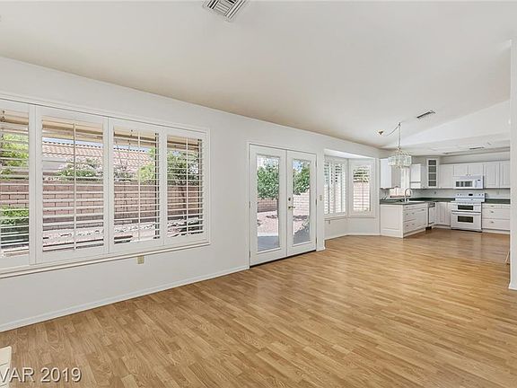 5th image of 9029 Pennystone Ave