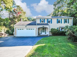 15 Tara Ln, North Falmouth, MA 02556