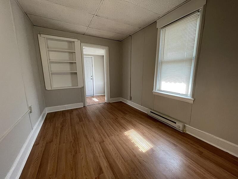 1st image of 242-244 Winter Ave #242