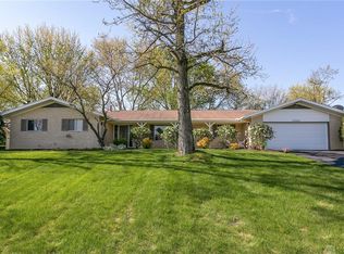 224 W Woodbury Dr, Dayton, OH 45415