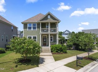 1703 Aylsham Dr, Fuquay Varina, NC 27526