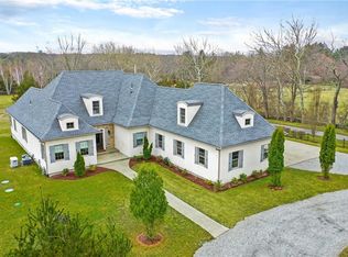 1170 Ives Rd, Warwick, RI 02818