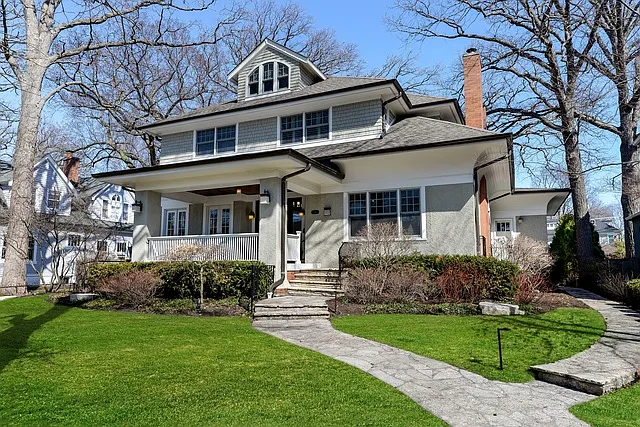 714 Washington Ave photo 1