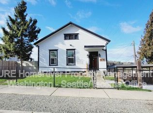 3216 E Roosevelt Ave #C, Tacoma, WA 98404