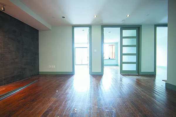 Rented by Brooklyn Group | media 30