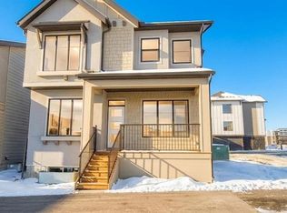 2235 E 81st St SW, Calgary, AB T3H5N2