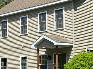 625 Bay Rd, Queensbury, NY 12804