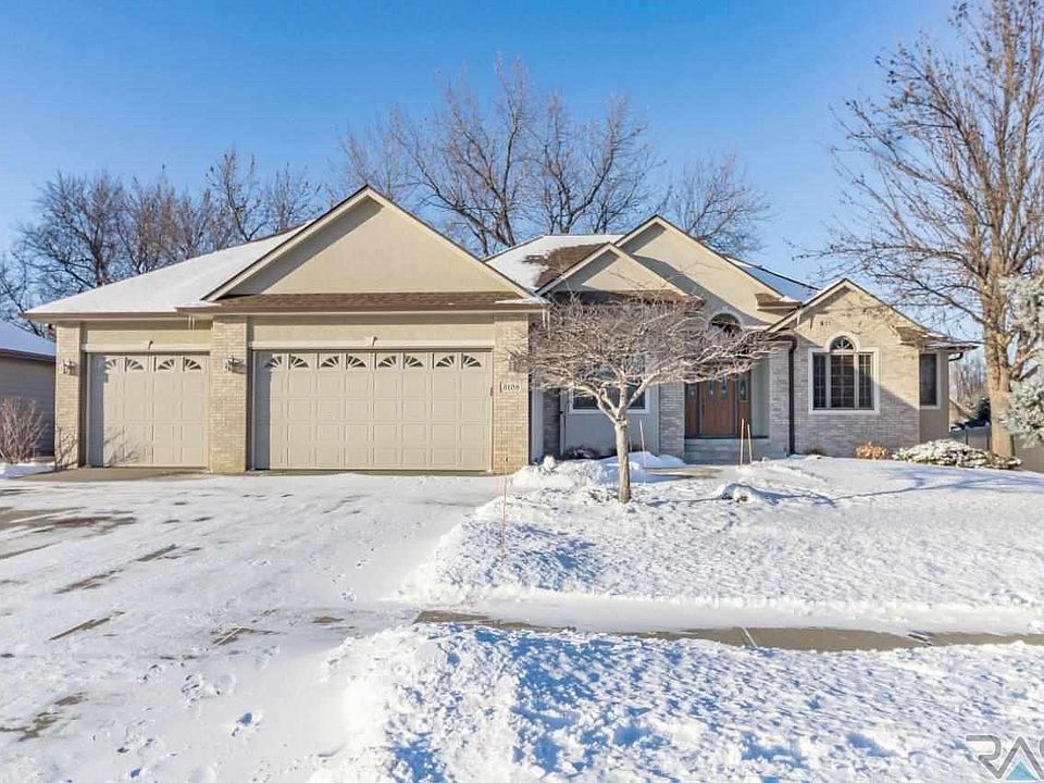 1st image of 3108 W Auburn Hills Ct