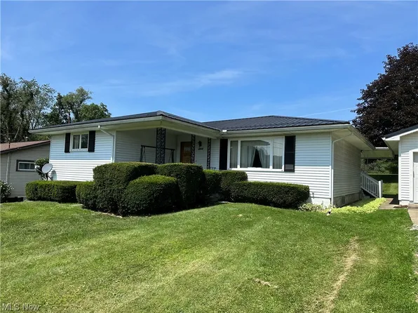 8414 Carroll St SE, Amsterdam, OH 43903