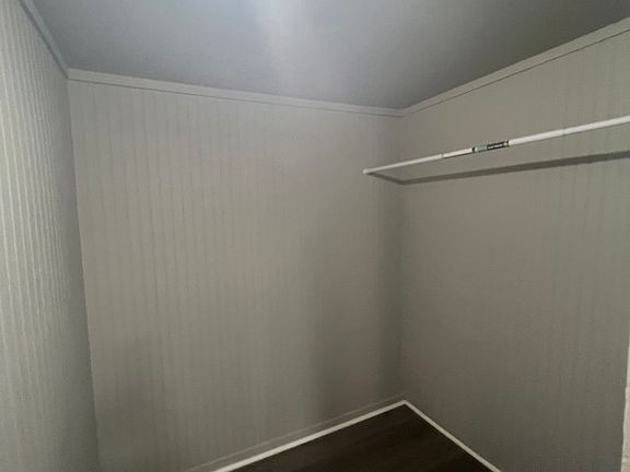 3rd image of 112 W Park St