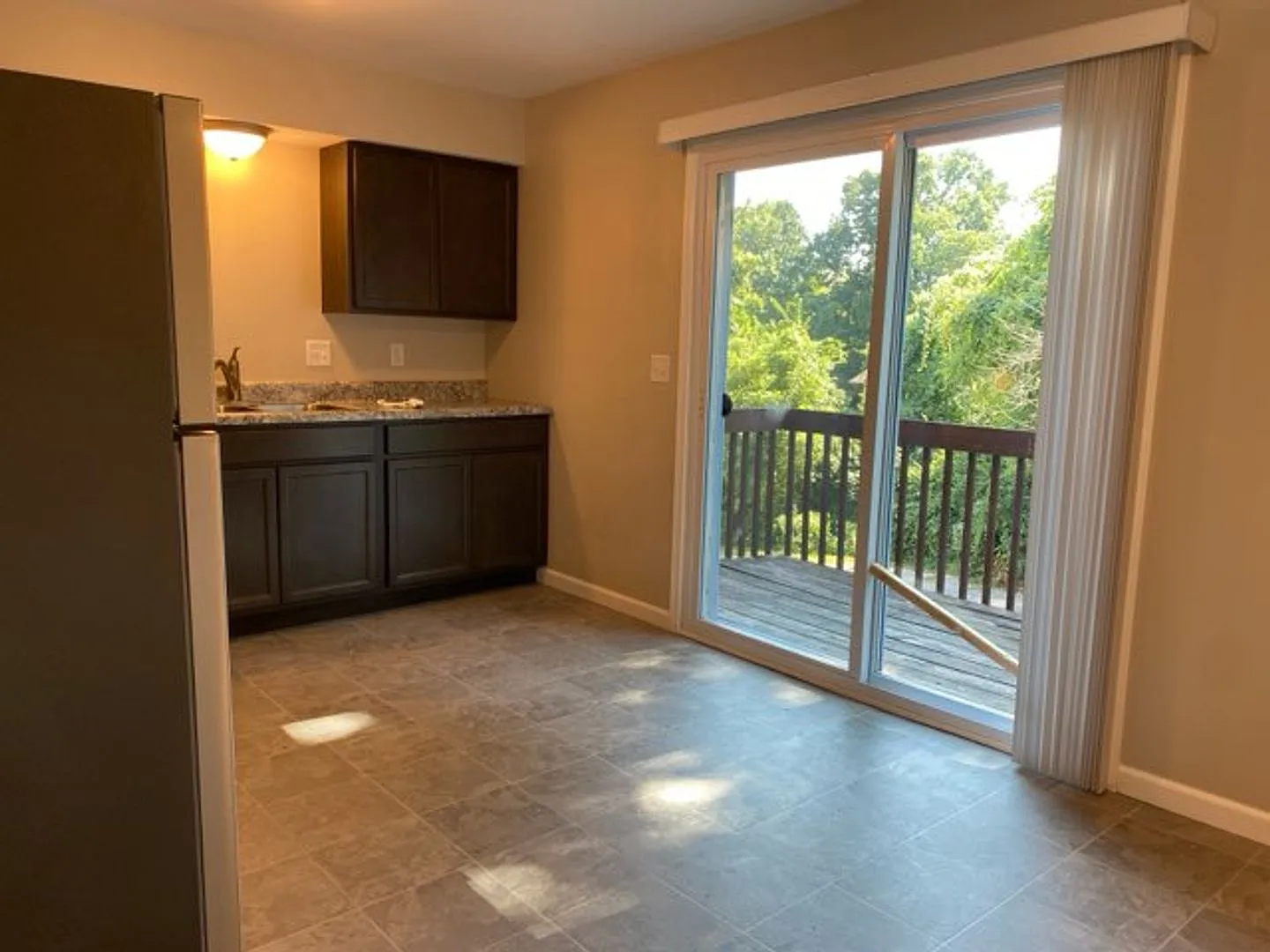 1107 Arrowhead — Photo 4