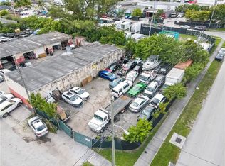 21 Sw St, West Park, FL 33023