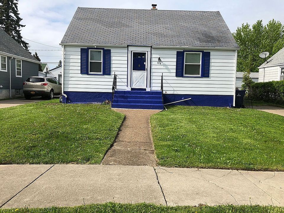 1st image of 378 Phyllis Ave