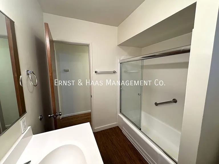 332 Magnolia Ave #A — Photo 16