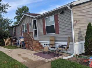 8491 Killy Ct #814, Newport, MI 48166