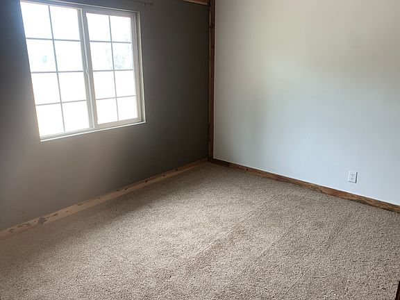 4th image of 1539 W Avenue L8 #1