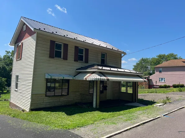 3023 S Main St, Hanover Township, PA 18706