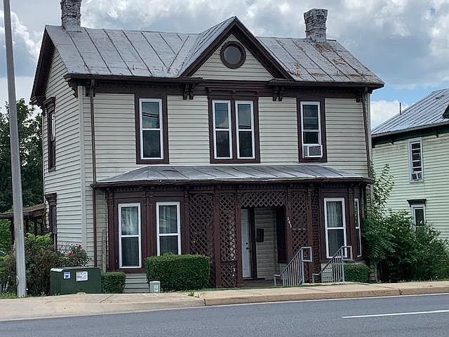 1st image of 356 W Market St