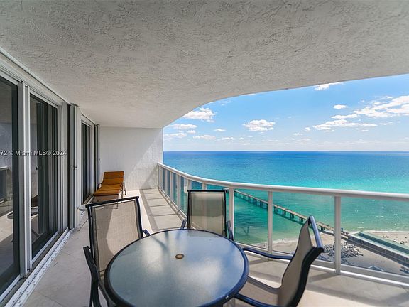3rd image of 16711 Collins Ave APT 2603