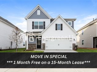 420 Lees Corner Ln, Woodruff, SC 29388