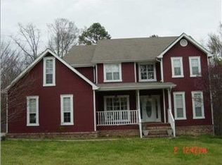 8008 Woodstone Dr, Hixson, TN 37343