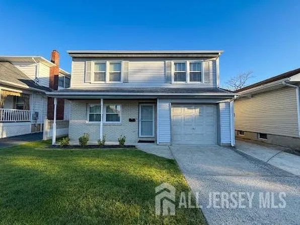 45 Pine St, Keyport, NJ 07735