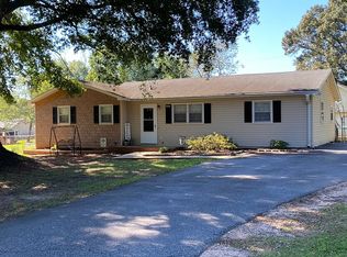 246 Norris Rd, Spartanburg, SC 29303