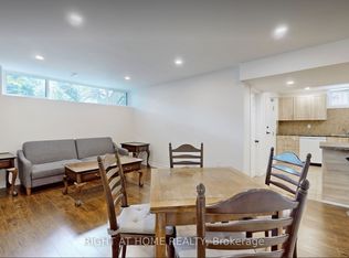 36 Aurora Heights Dr, Aurora, ON L4G2W7