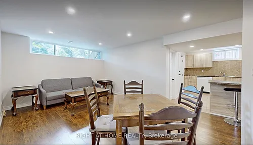36 Aurora Heights Dr Photo 1
