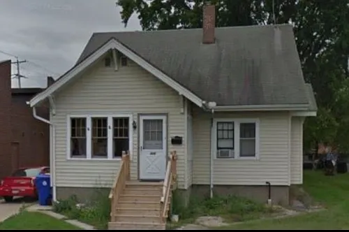 710 Pine St #B Photo 1
