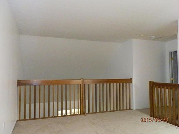 5th image of 230 Bollingen