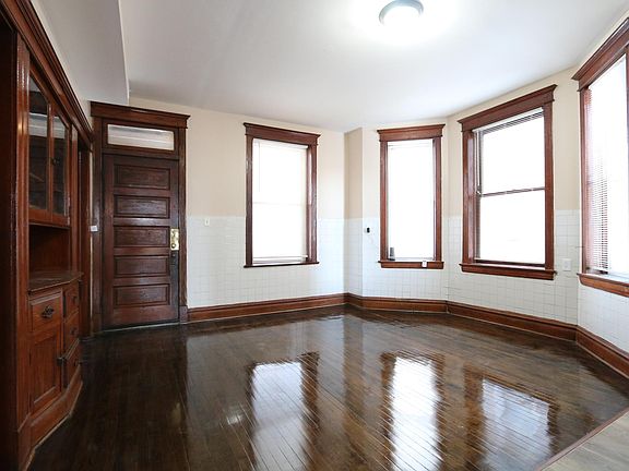 5th image of 2535 S Millard Ave #2