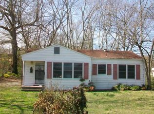 137 Park St, Rossville, GA 30741