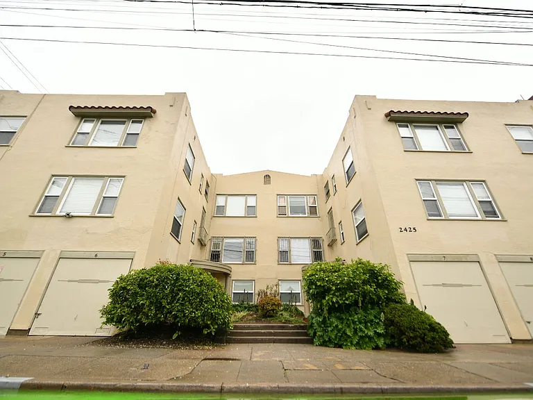 Haste-Fulton — Photo 1