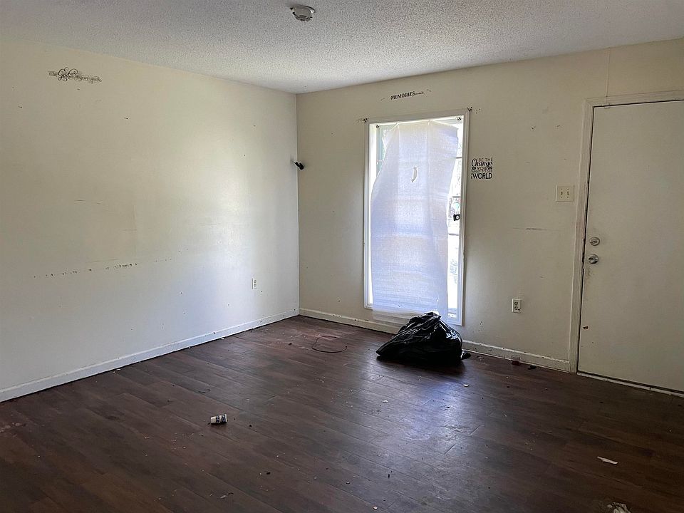 2nd image of 3311 Keystone Ave