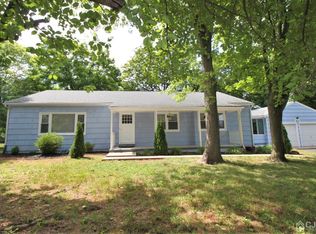 807 S Middlebush Rd, Somerset, NJ 08873