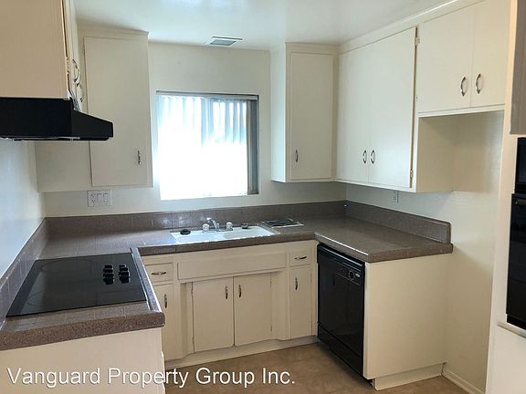 3rd image of 2440 N Harbor Blvd APT 3
