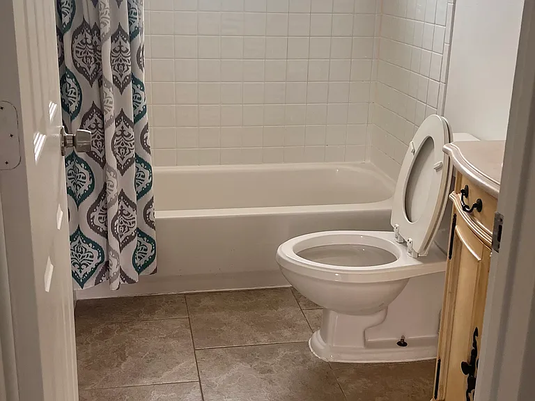 3263 Hessel Ave — Photo 6
