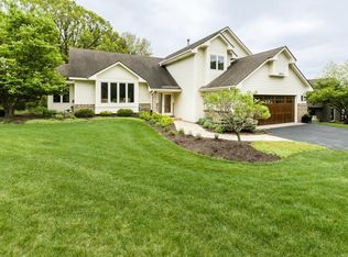 10943 Jackson Dr, Eden Prairie, MN 55347