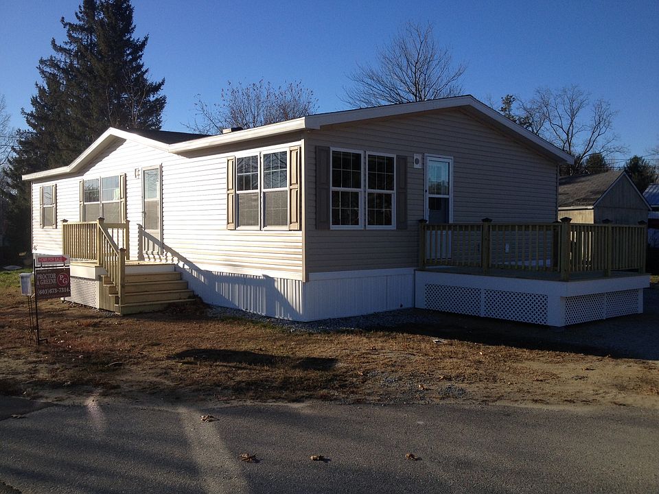 1st image of 545 Elm St Unit 28