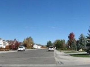 2627 Fawn Fescue Ct, Minden, NV 89423