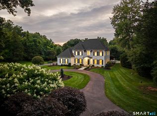87 Mountain Spring Road, Farmington, CT 06032